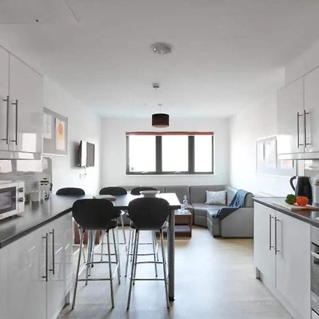 Zeni 5 Bed Apartment In Central Эксетер Экстерьер фото